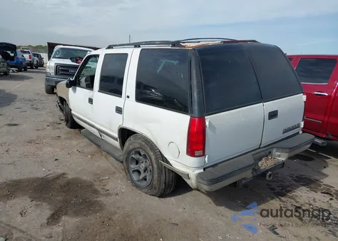 1997 Chevrolet Tahoe Ls z USA, uszkodzony, nr VIN 1GNEK13RXVJ406599